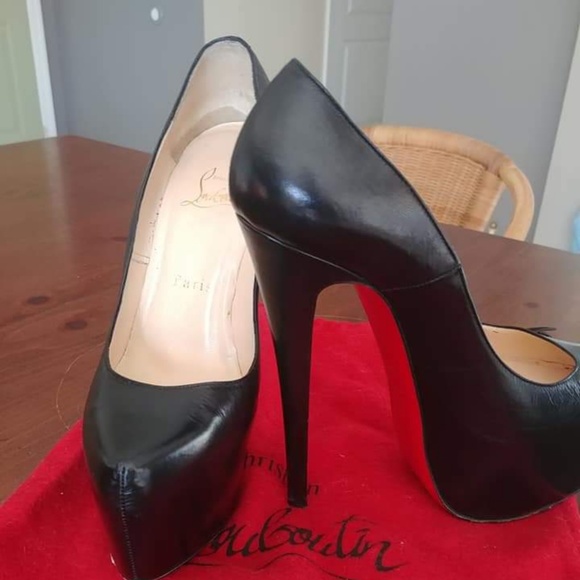 Christian Louboutin Daffodile - Picture 2 of 4